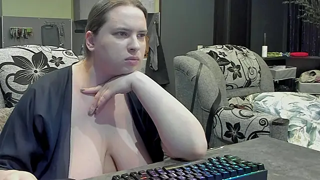 Snapshot of 1lindsey1 chatting on February 2025 03:23:02 AM 1lindsey1 online show from February 2025 03:23:02 AM