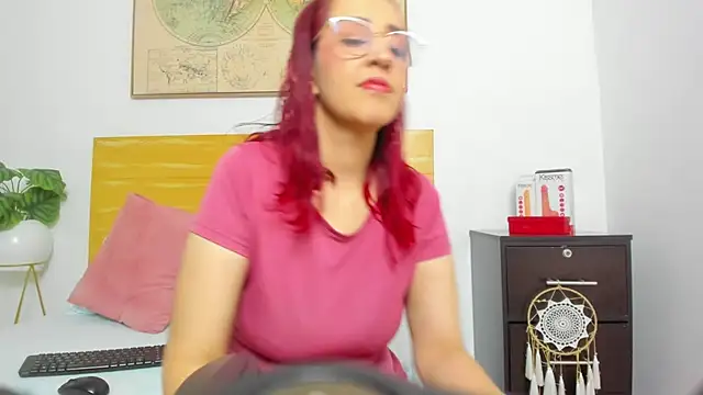 jadde13  online show from February 2025 07:48:02 PM