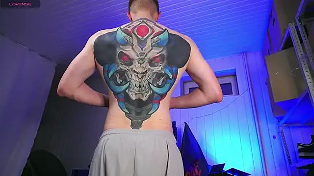 dustyn fox online show from October 2025 03:35:02 PM