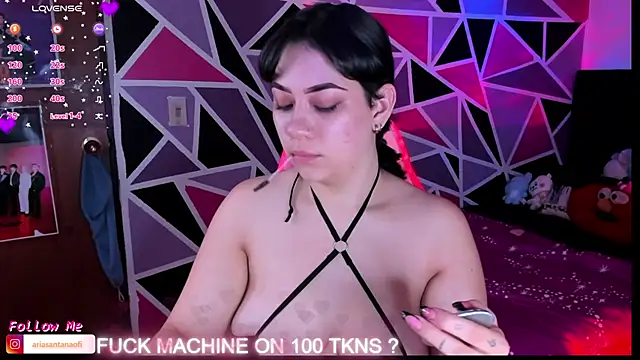 Snapshot of arisantana chatting on October 2025 10:54:02 PM arisantana online show from October 2025 10:54:02 PM