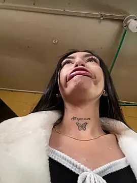 Effy Bonny online show from January 2025 03:35:02 PM