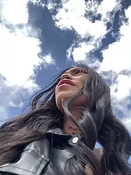 Effy Bonny online show from February 2025 04:22:01 PM