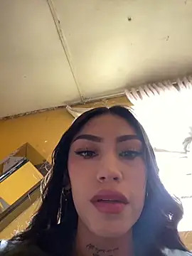 Effy Bonny online show from February 2025 03:53:02 PM