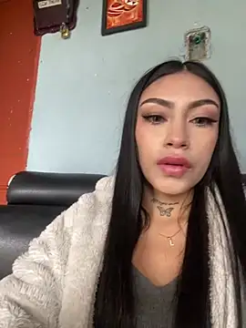 Effy Bonny online show from March 2025 05:13:02 PM