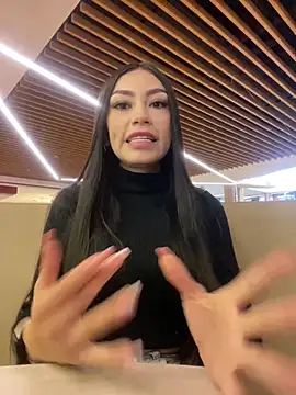 Effy Bonny online show from March 2025 04:17:01 PM