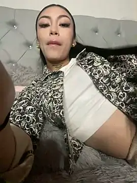 Effy Bonny online show from March 2025 02:14:02 AM