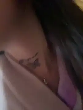 Effy Bonny online show from March 2025 04:32:01 PM