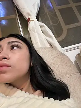 Effy Bonny online show from December 2025 01:04:02 AM