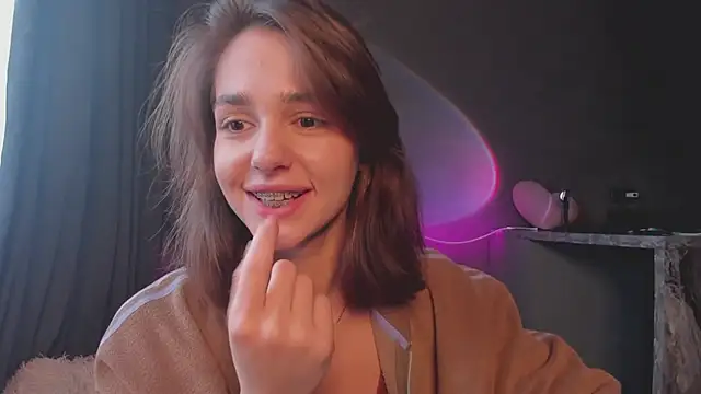 JudyAngil online show from October 2025 06:02:02 AM