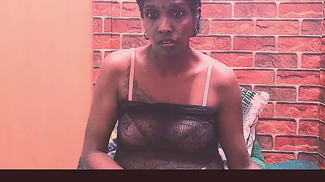Snapshot of Fuckable_Nasty_MILF chatting on June 2026 09:17:02 PM Fuckable Nasty MILF online show from June 2026 09:17:02 PM