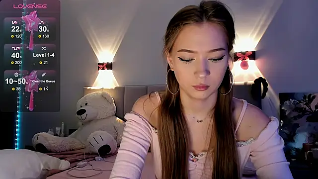 diana nier online show from September 2025 07:51:02 PM