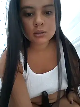 sexy-latin10 online show from February 2025 11:19:02 AM