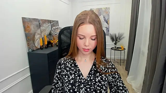 MileyWings online show from March 2026 12:21:02 PM