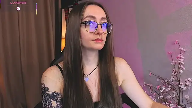 Snapshot of ShiroHeby chatting on October 2025 12:39:02 PM ShiroHeby online show from October 2025 12:39:02 PM