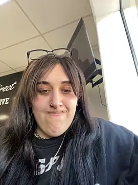 ThicBunz online show from March 2025 08:37:01 PM