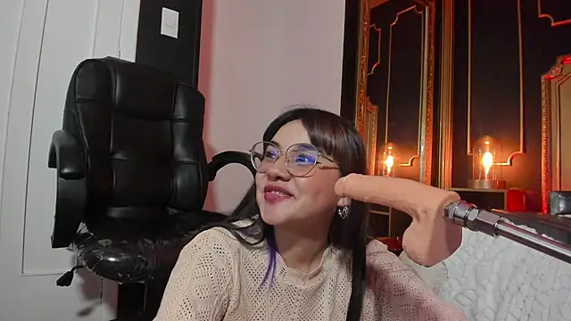 JeyLee online show from January 2025 05:44:01 PM