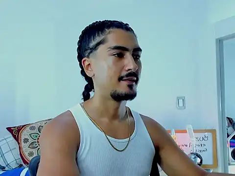 david  johnson372 online show from September 2025 01:17:01 AM