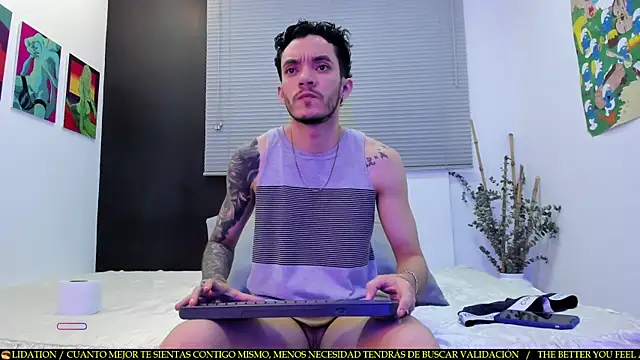 Snapshot of Tylergiuseppe_ chatting on February 2025 12:41:02 AM Tylergiuseppe online show from February 2025 12:41:02 AM