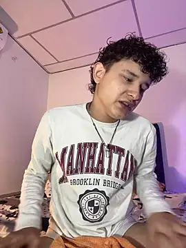 Nathan Bluee online show from October 2025 03:35:02 PM