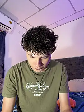 Snapshot of Nathan_Bluee chatting on November 2025 03:55:01 PM Nathan Bluee online show from November 2025 03:55:01 PM