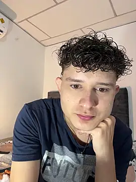 Snapshot of Nathan_Bluee chatting on November 2025 03:01:02 PM Nathan Bluee online show from November 2025 03:01:02 PM