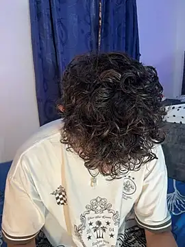 Snapshot of Nathan_Bluee chatting on November 2025 05:00:02 PM Nathan Bluee online show from November 2025 05:00:02 PM