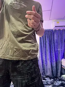 Snapshot of Nathan_Bluee chatting on December 2025 03:32:01 PM Nathan Bluee online show from December 2025 03:32:01 PM