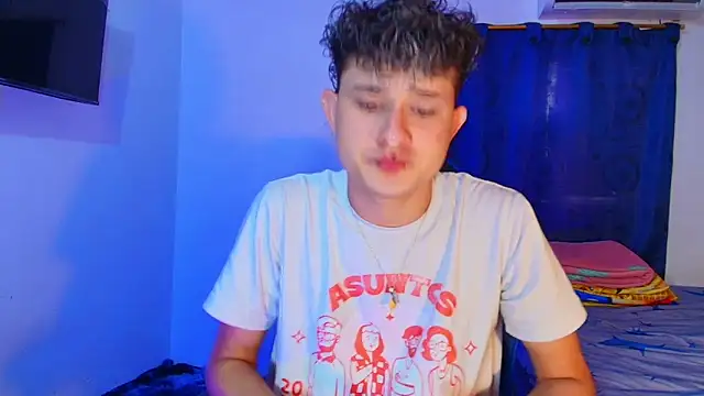 Snapshot of Nathan_Bluee chatting on March 2026 04:03:02 PM Nathan Bluee online show from March 2026 04:03:02 PM