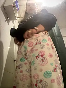 Khalyk G online show from November 2025 02:11:02 AM