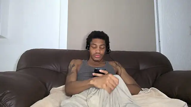 Snapshot of Skinnyblackman chatting on July 2026 03:15:02 AM Skinnyblackman online show from July 2026 03:15:02 AM