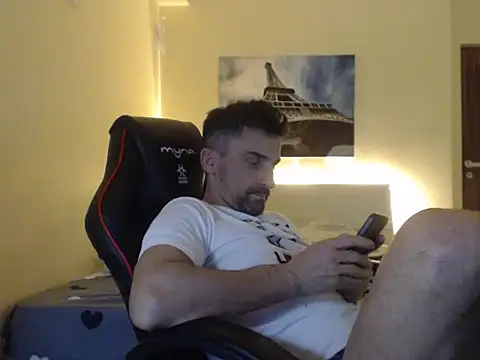 amydamarw online show from February 2026 06:11:01 PM