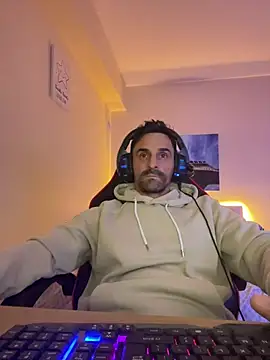 amydamarw online show from February 2026 05:57:02 PM