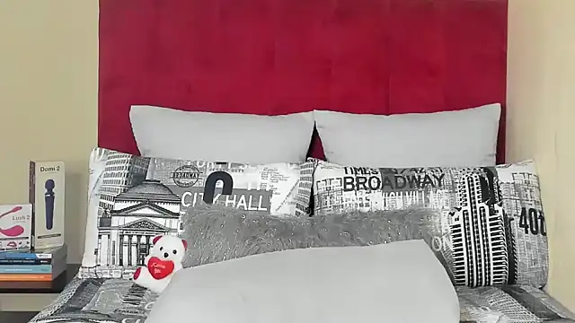 TAWELA998 online show from March 2025 08:06:02 PM