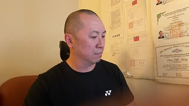 chih515 online show from December 2024 07:33:02 AM