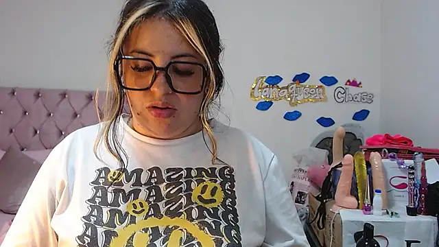 lanaqueen699 online show from January 2025 07:10:01 PM