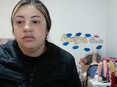 lanaqueen699 online show from February 2025 12:06:02 PM