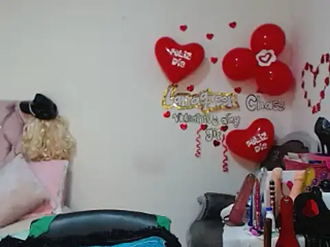 lanaqueen699 online show from February 2025 12:22:01 PM