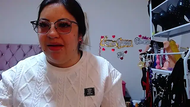 lanaqueen699 online show from November 2025 12:16:01 PM