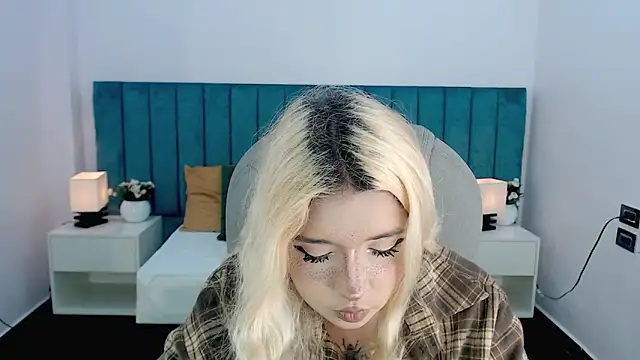 april bunnyy online show from March 2026 08:59:02 PM