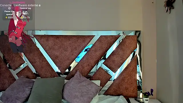 Larabrooks online show from October 2025 07:14:01 PM