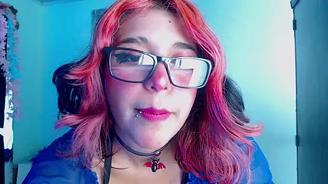 UnderBaby  online show from January 2025 08:11:01 PM