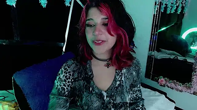 UnderBaby  online show from February 2025 08:20:02 PM