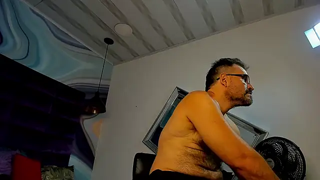 SbasTone Muscle online show from January 2025 01:14:02 PM