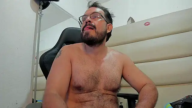 SbasTone Muscle online show from November 2025 09:19:02 AM