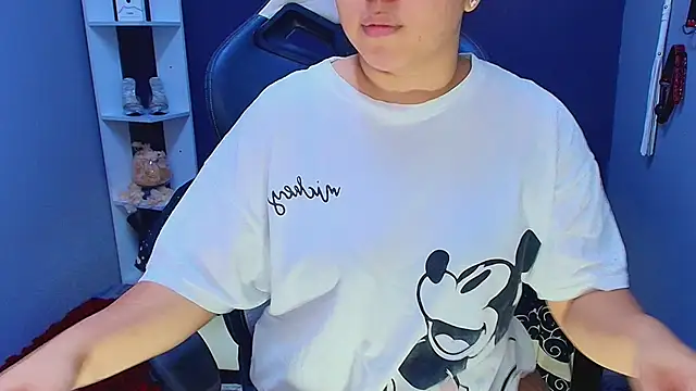 AmorMia online show from March 2025 07:27:02 PM