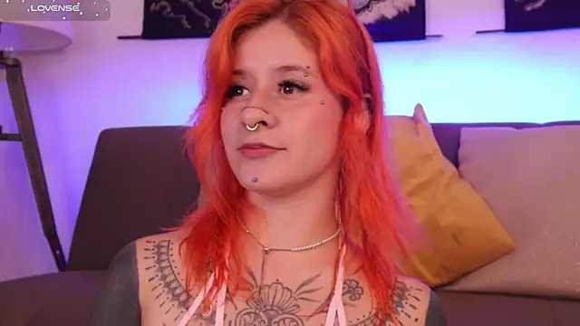 Daarlene online show from October 2025 05:35:01 PM