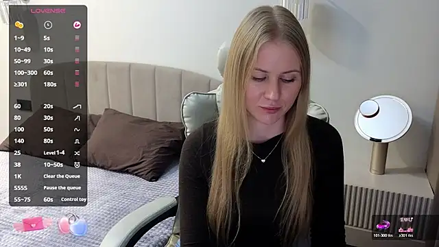 Snapshot of IsabelAllen chatting on May 2026 07:08:02 PM IsabelAllen online show from May 2026 07:08:02 PM