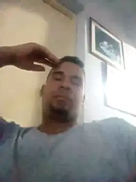 adriel perez online show from March 2026 05:35:01 AM