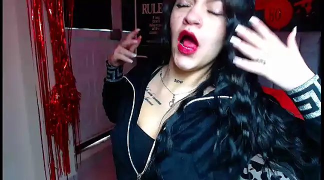 Violettasquirt online show from March 2025 02:01:02 PM