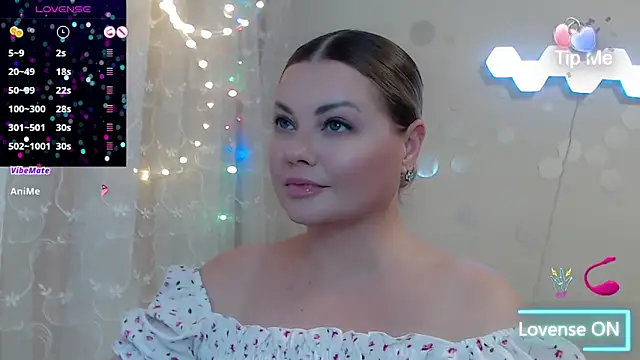 Snapshot of JewellKiss7 chatting on June 2026 05:38:02 AM JewellKiss7 online show from June 2026 05:38:02 AM